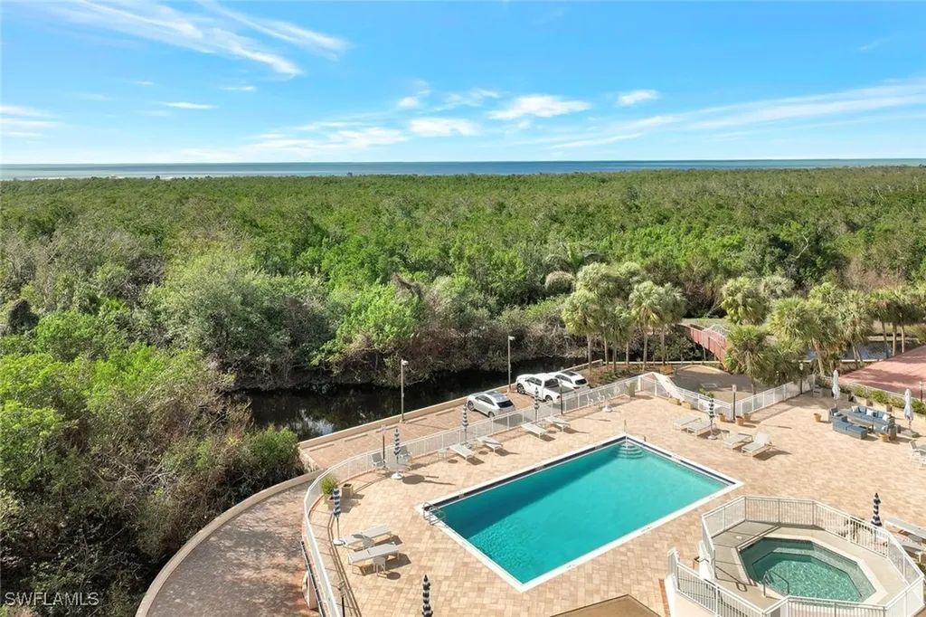 6101 Pelican Bay Boulevard Naples FL 34108