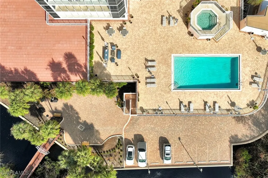 6101 Pelican Bay Boulevard Naples FL 34108
