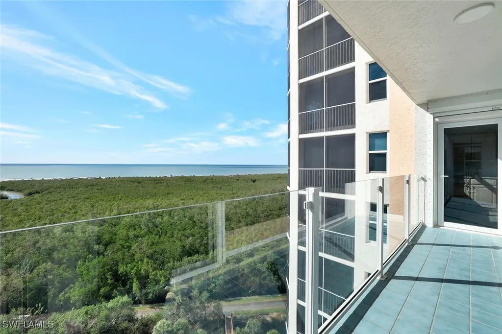 6101 Pelican Bay Boulevard Naples FL 34108
