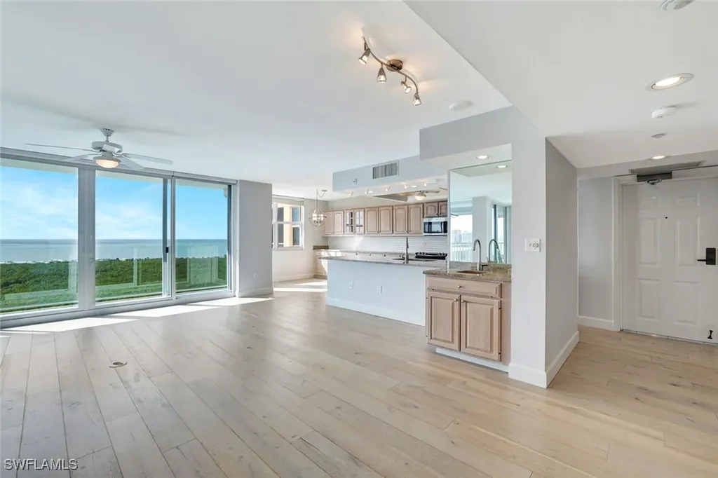 6101 Pelican Bay Boulevard Naples FL 34108