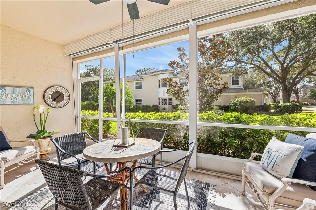 2852 Aintree Lane Naples FL 34112