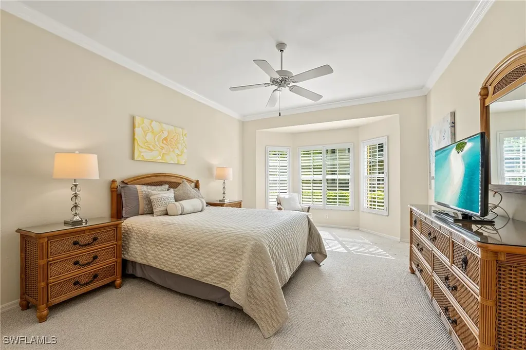 2852 Aintree Lane Naples FL 34112