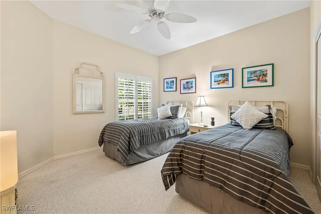 2852 Aintree Lane Naples FL 34112