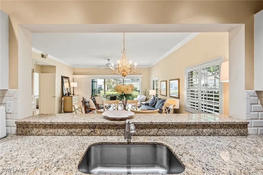 2852 Aintree Lane Naples FL 34112