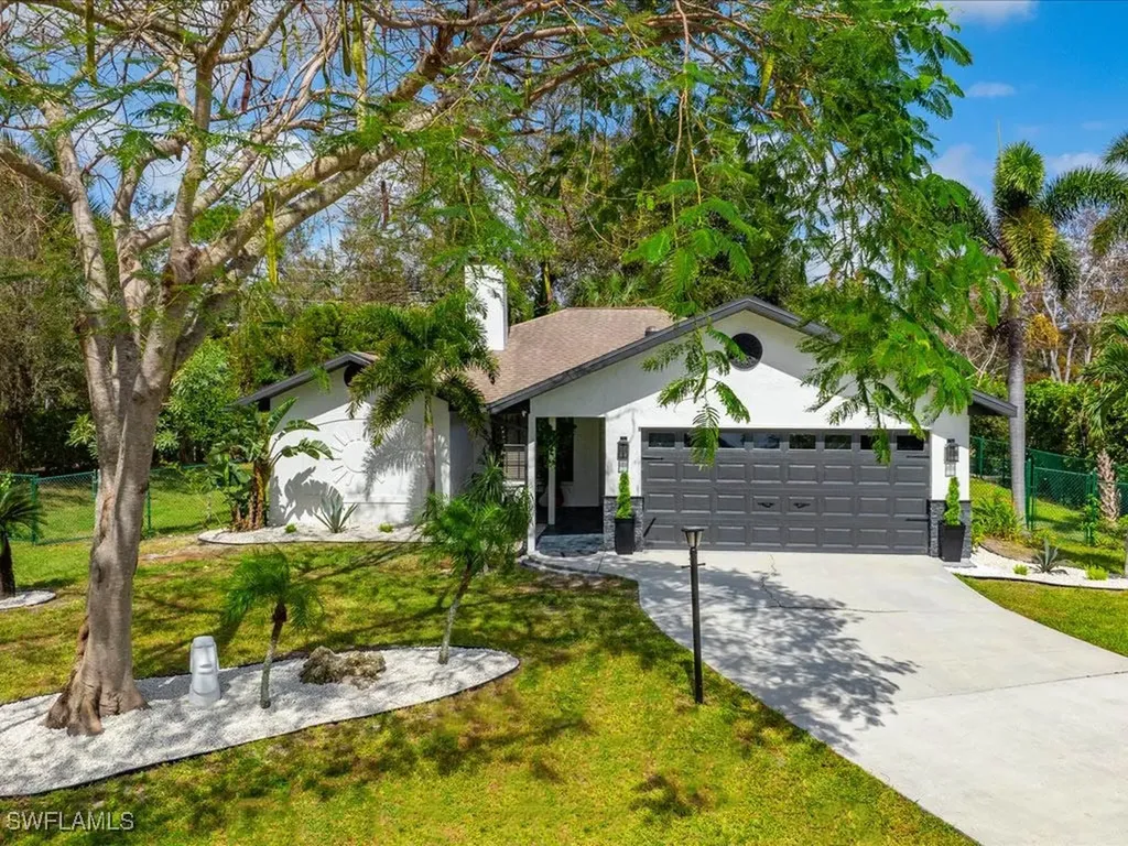 Bonita Springs FL, 27270 Tortoise Trail