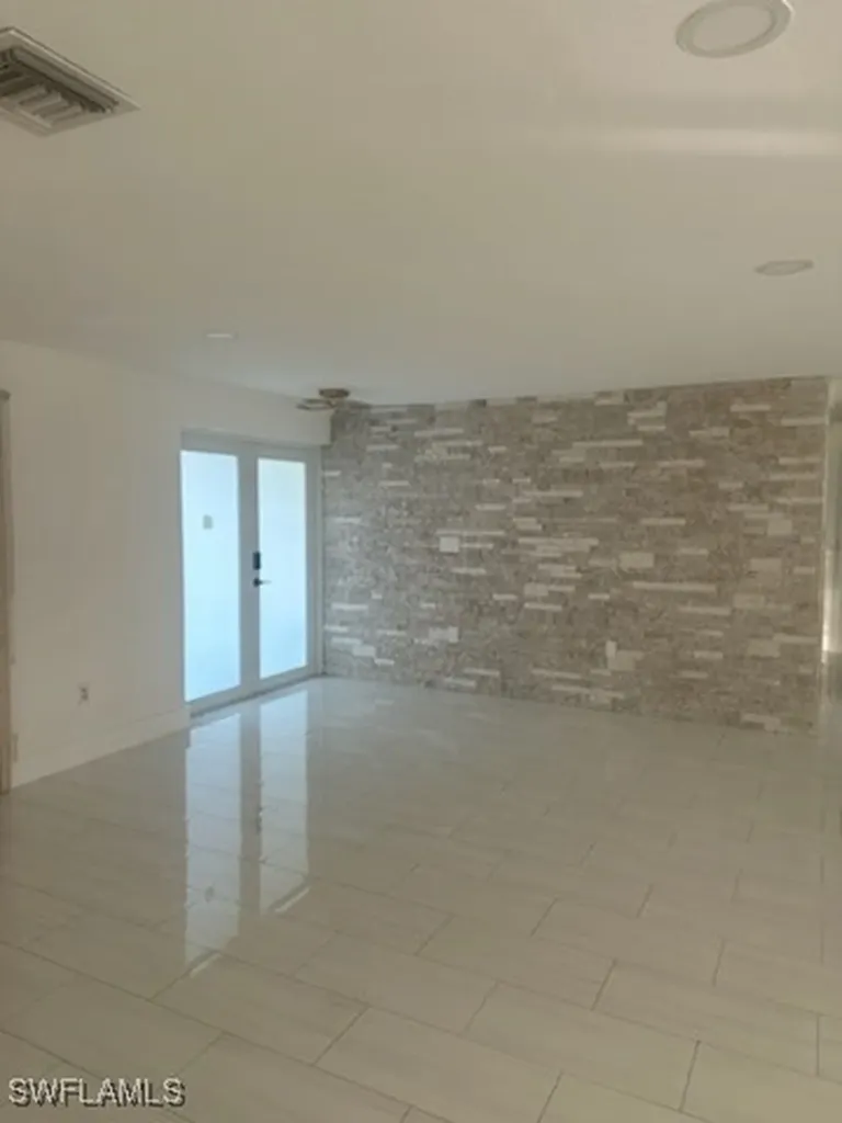 4291 Orange Grove Boulevard North Fort Myers FL 33903