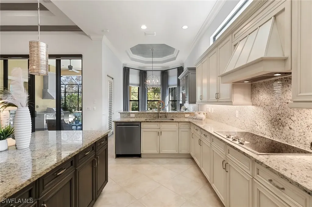 7529 Lantana Circle Naples FL 34119