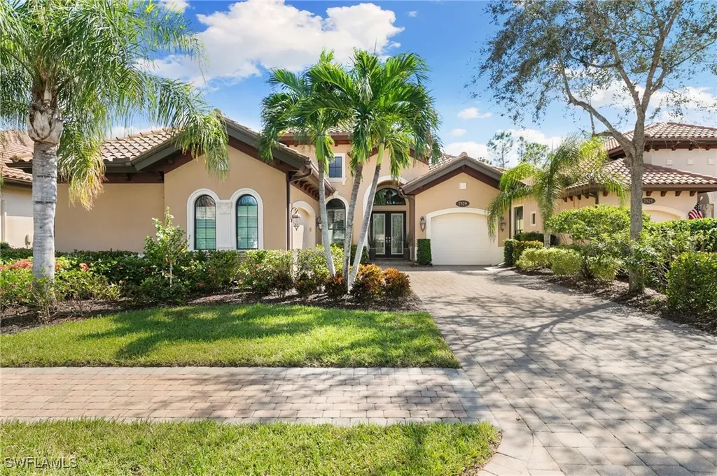 7529 Lantana Circle Naples FL 34119