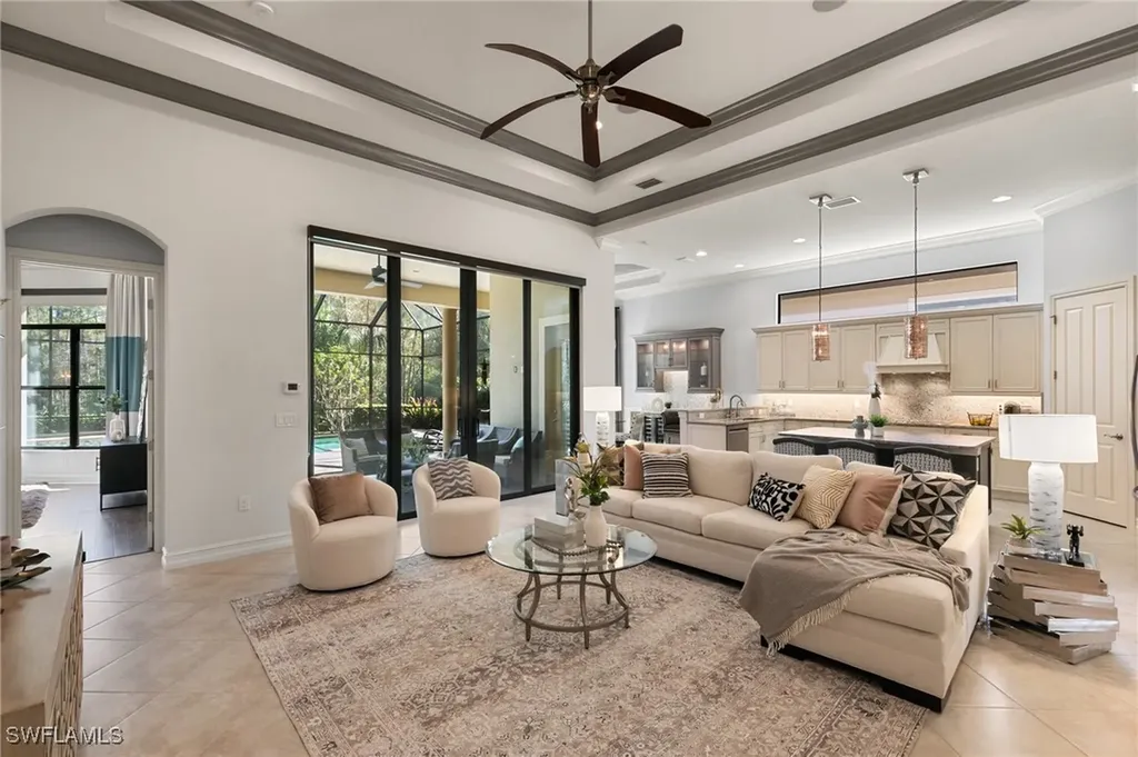 7529 Lantana Circle Naples FL 34119