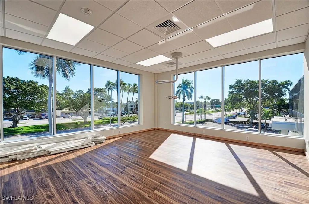 3411 Tamiami Trail N Naples FL 34103