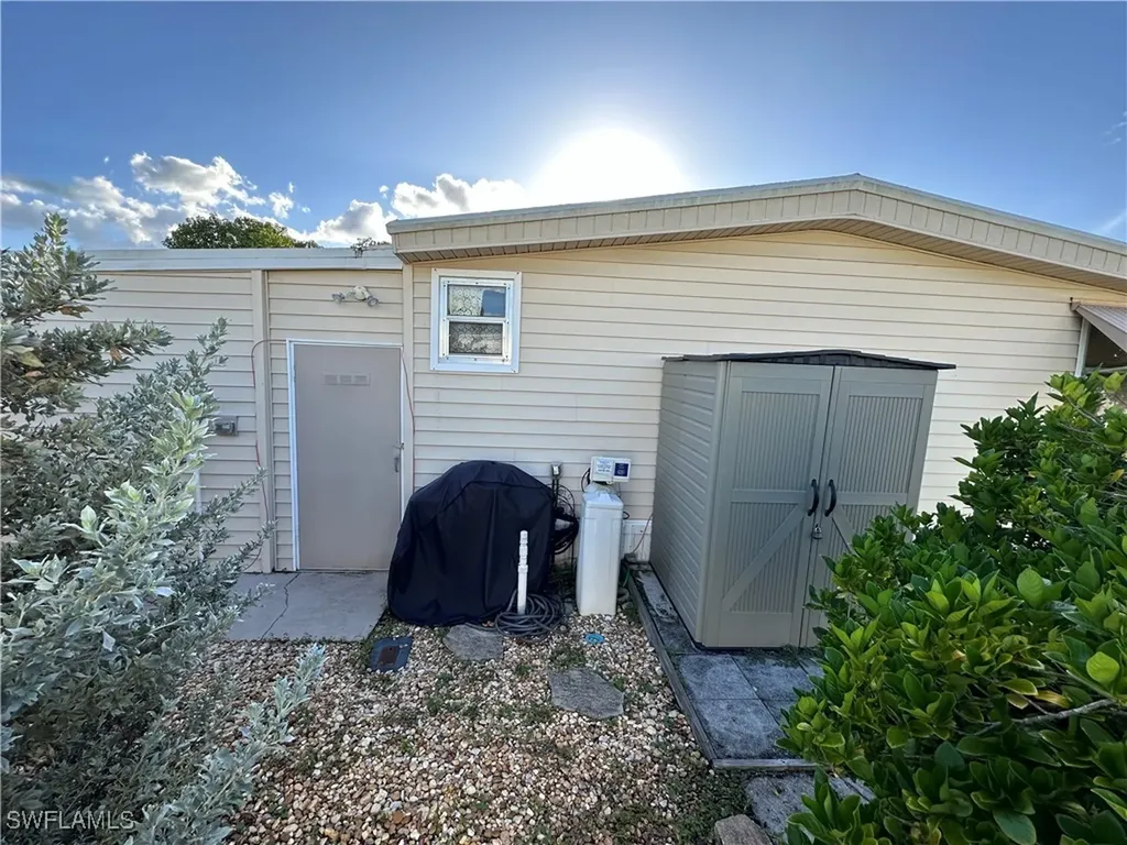 209 Harvest Lane North Fort Myers FL 33917