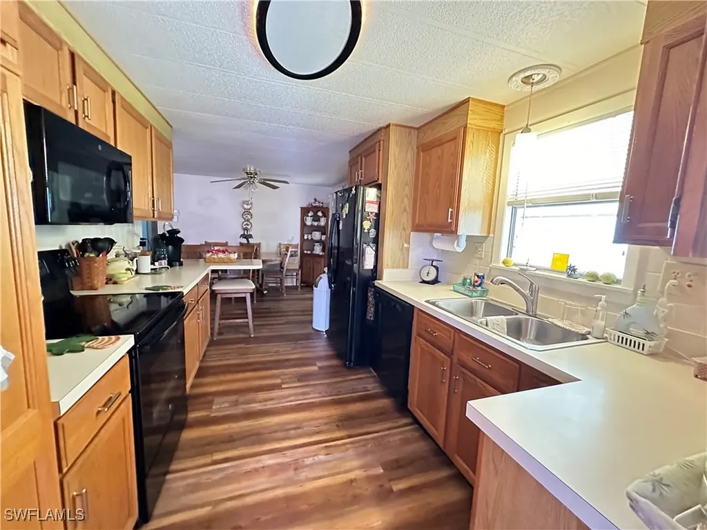 209 Harvest Lane North Fort Myers FL 33917