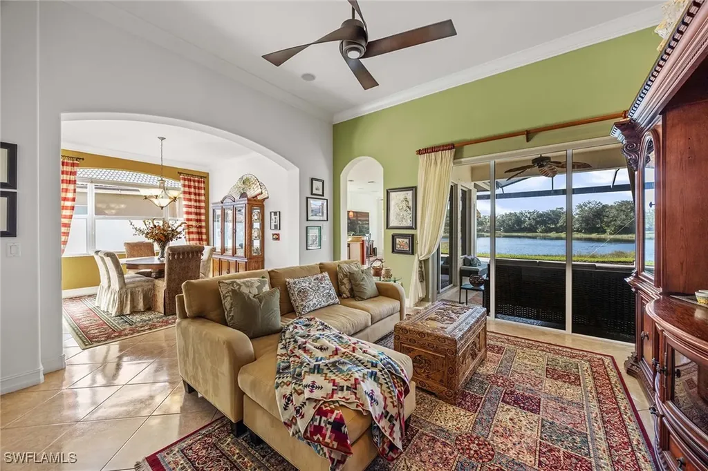 6145 Dogleg Drive Naples FL 34113
