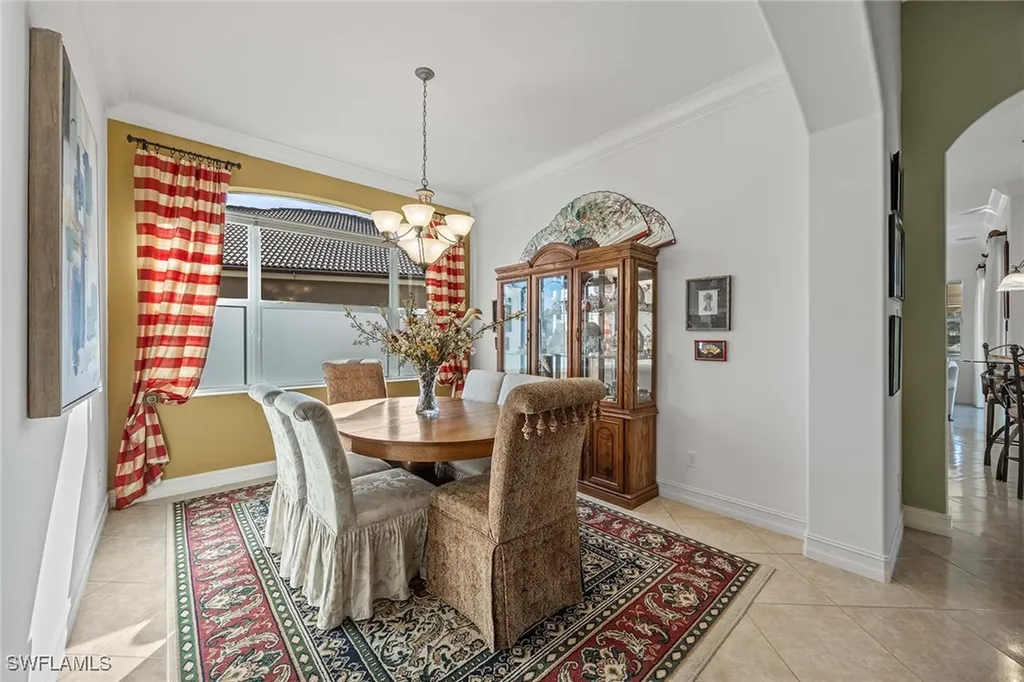 6145 Dogleg Drive Naples FL 34113