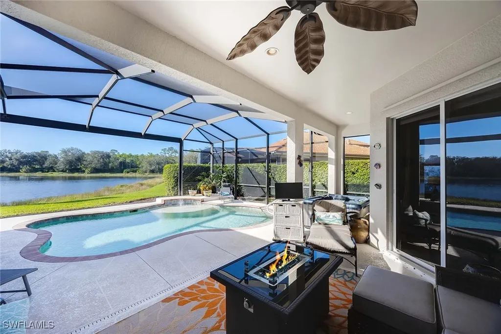 6145 Dogleg Drive Naples FL 34113