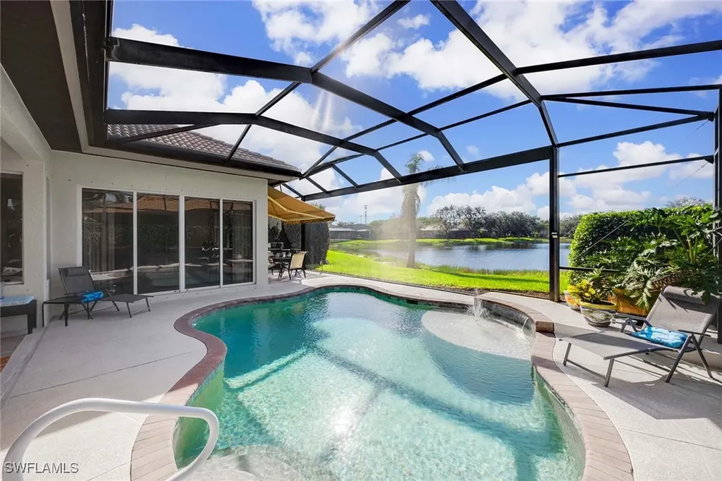 6145 Dogleg Drive Naples FL 34113