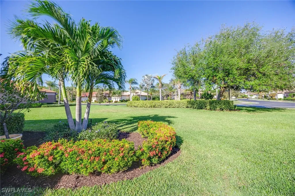 6145 Dogleg Drive Naples FL 34113