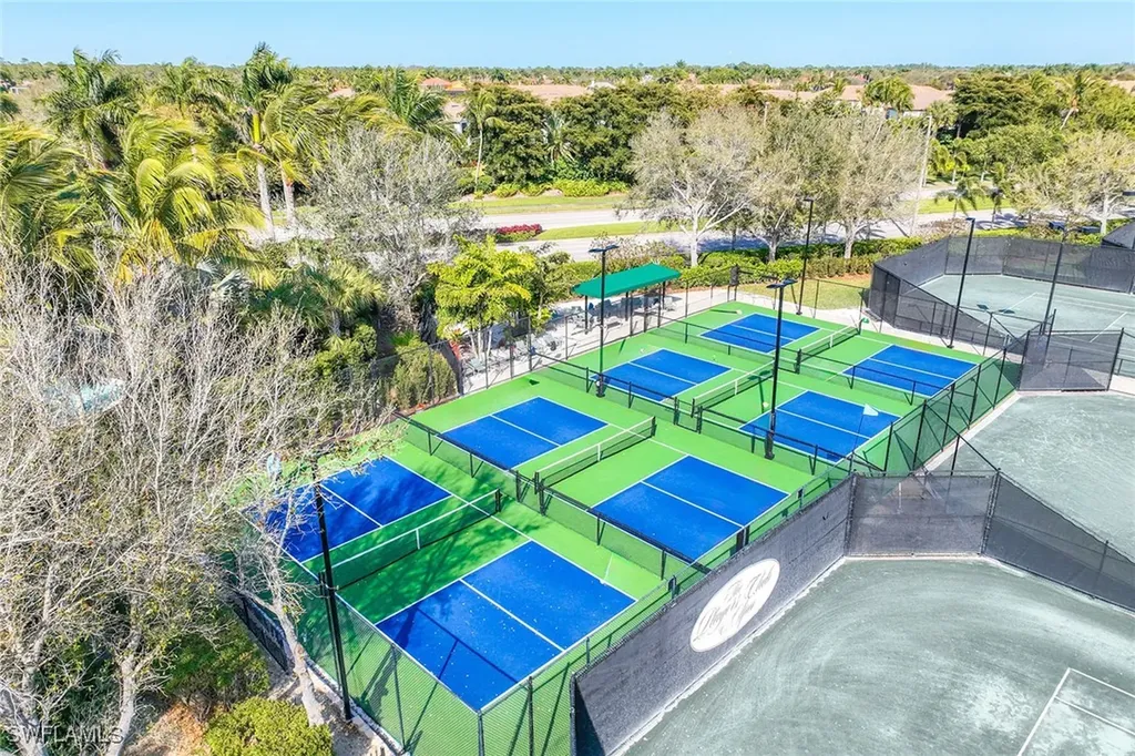 6145 Dogleg Drive Naples FL 34113
