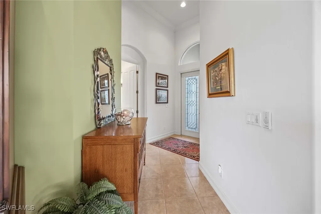 6145 Dogleg Drive Naples FL 34113