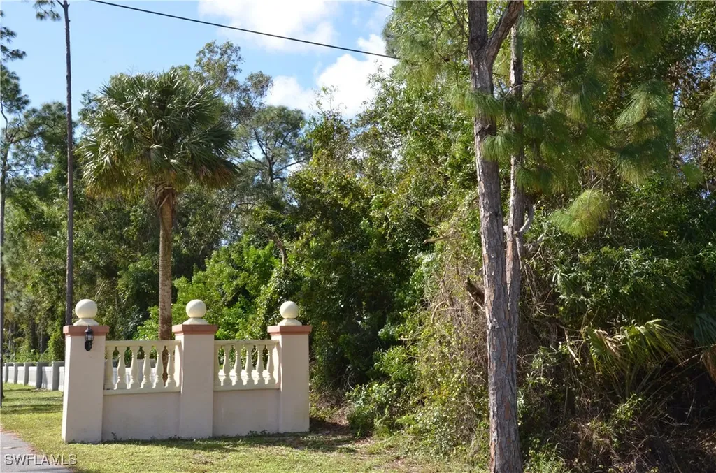 6270 Napa Woods Way Naples FL 34116