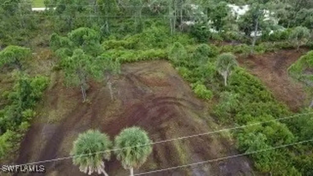 7057 Kreamers Drive Bokeelia FL 33922