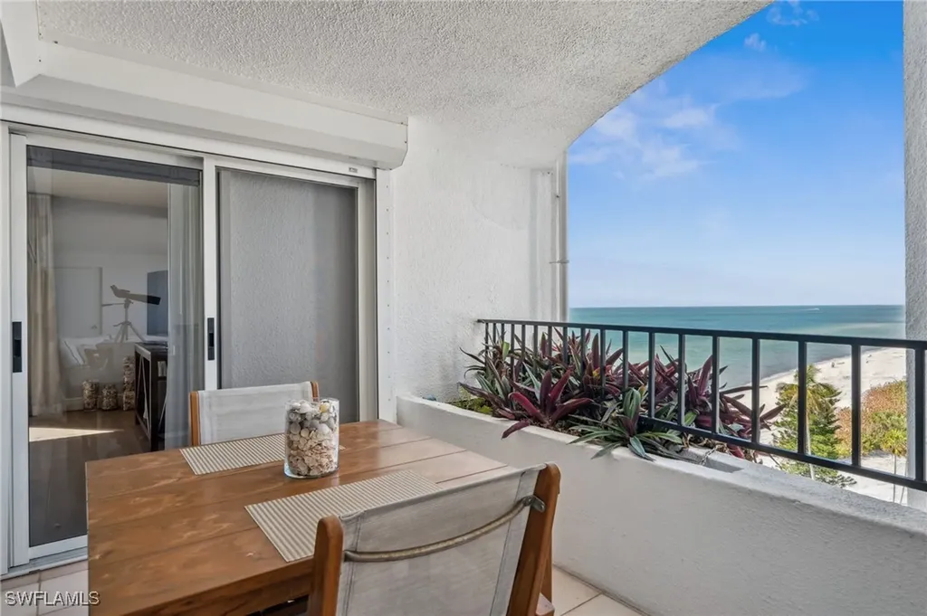 3951 Gulf Shore Boulevard N Naples FL 34103
