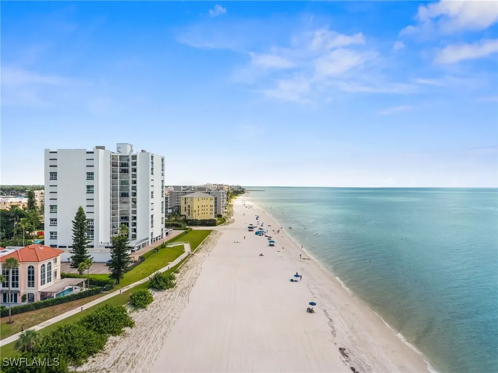 3951 Gulf Shore Boulevard N Naples FL 34103