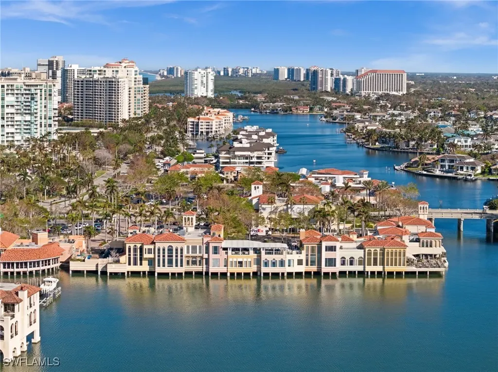 3951 Gulf Shore Boulevard N Naples FL 34103