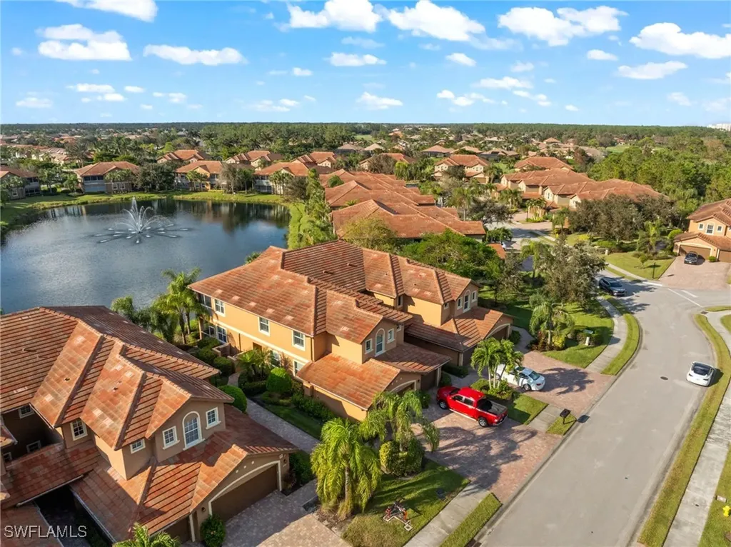 6652 Alden Woods Circle Naples FL 34113