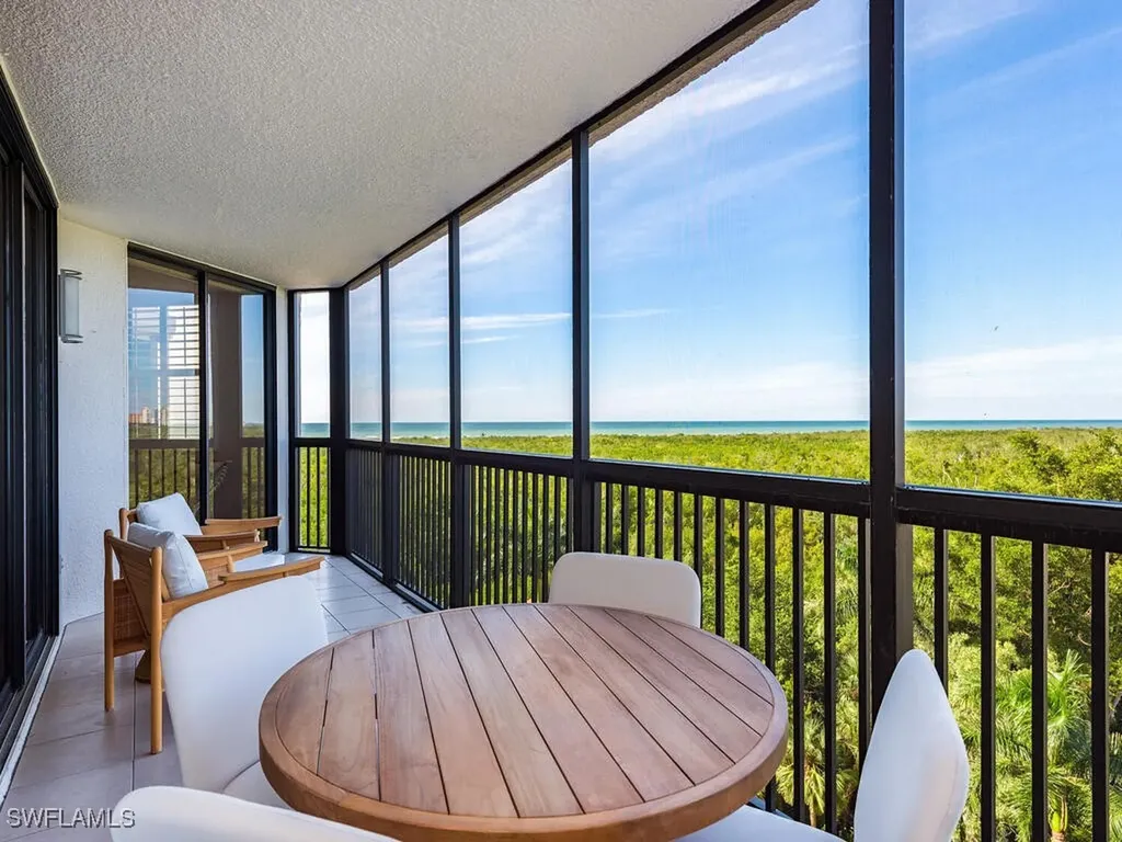 6075 Pelican Bay Boulevard Naples FL 34108