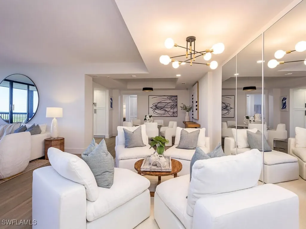 6075 Pelican Bay Boulevard Naples FL 34108