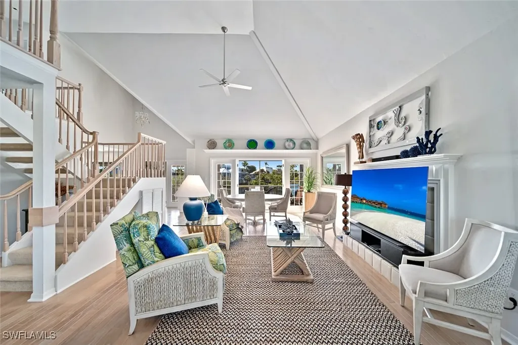 218 Daniel Drive Sanibel FL 33957