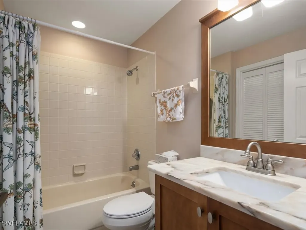 10740 Henry Court Naples FL 34109