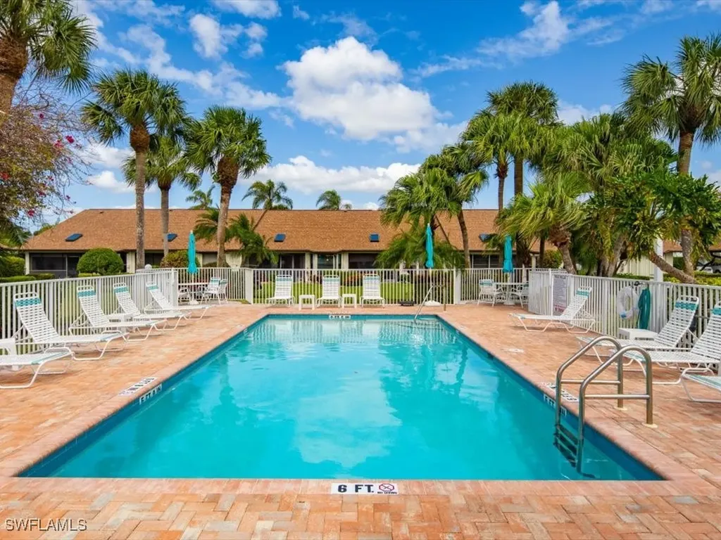 10740 Henry Court Naples FL 34109
