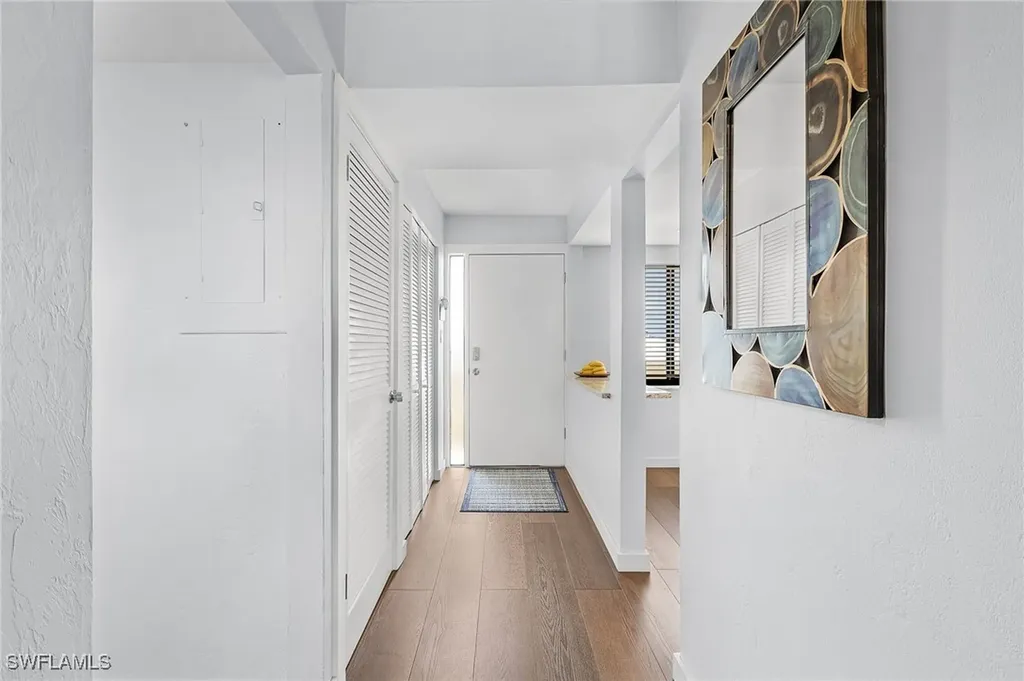 979 E Gulf Drive Sanibel FL 33957