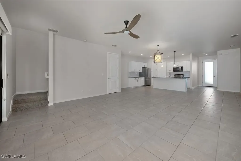 13010 Pembroke Drive Naples FL 34105