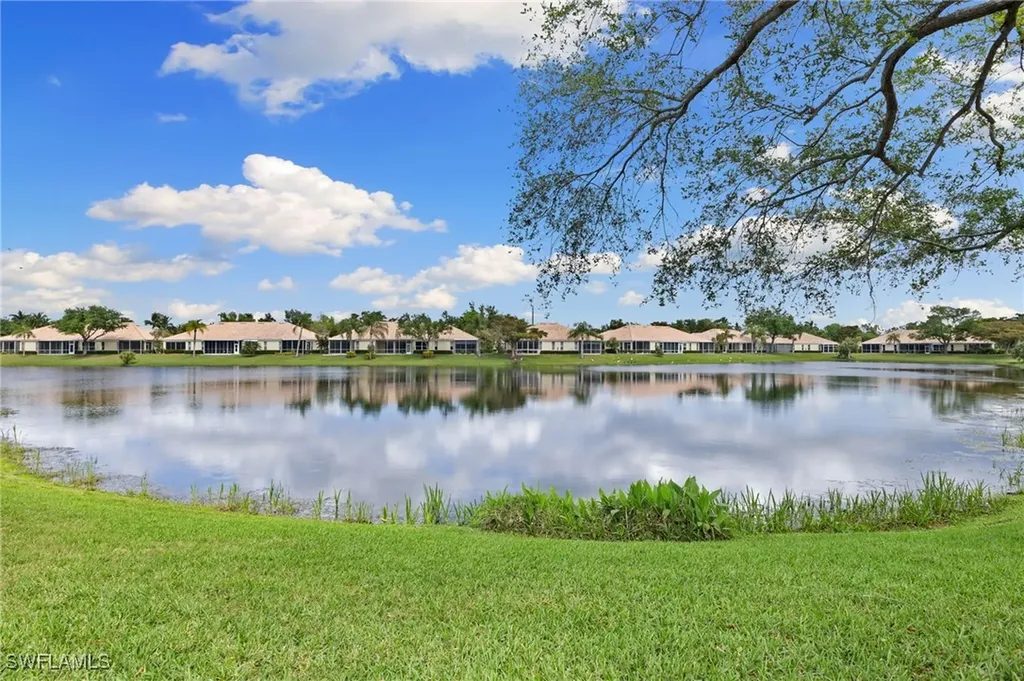 8828 E Bay Circle Fort Myers FL 33908