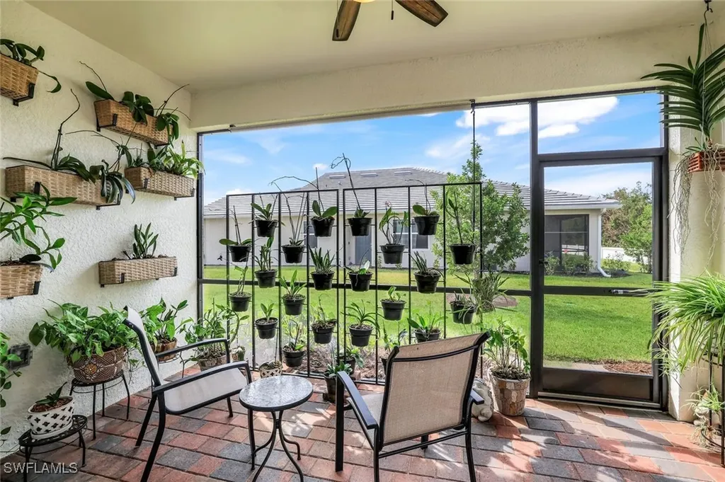1009 Tranquil Brook Drive Naples FL 34114