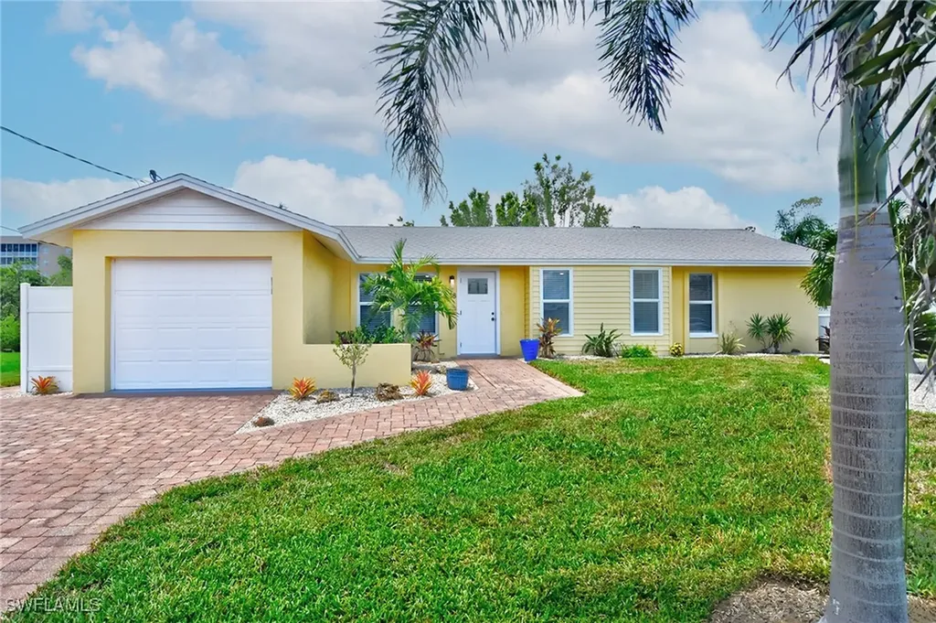 38 Fairview Boulevard Fort Myers Beach FL 33931
