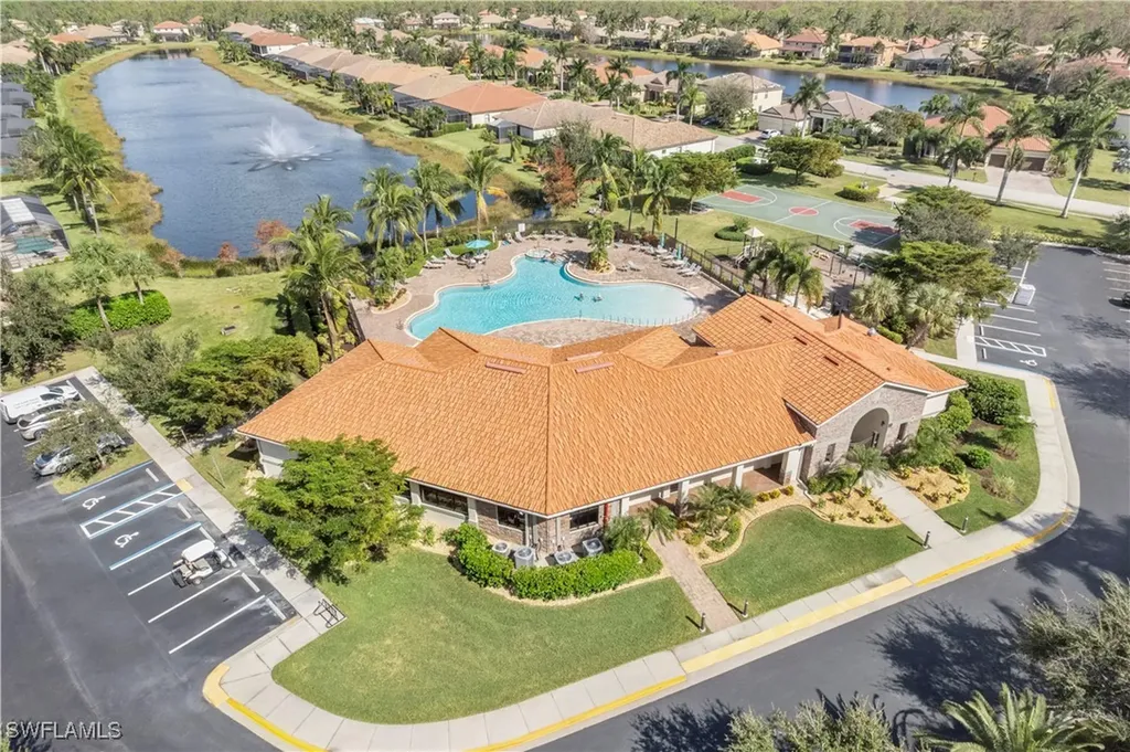 8947 Water Tupelo Road Fort Myers FL 33912