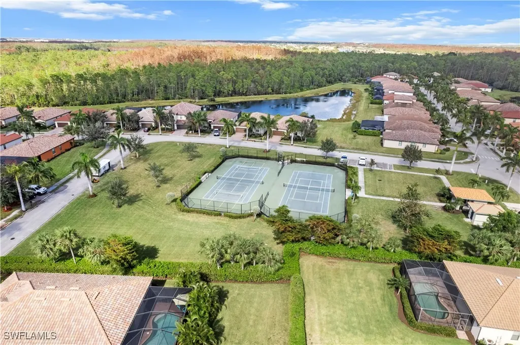 8947 Water Tupelo Road Fort Myers FL 33912