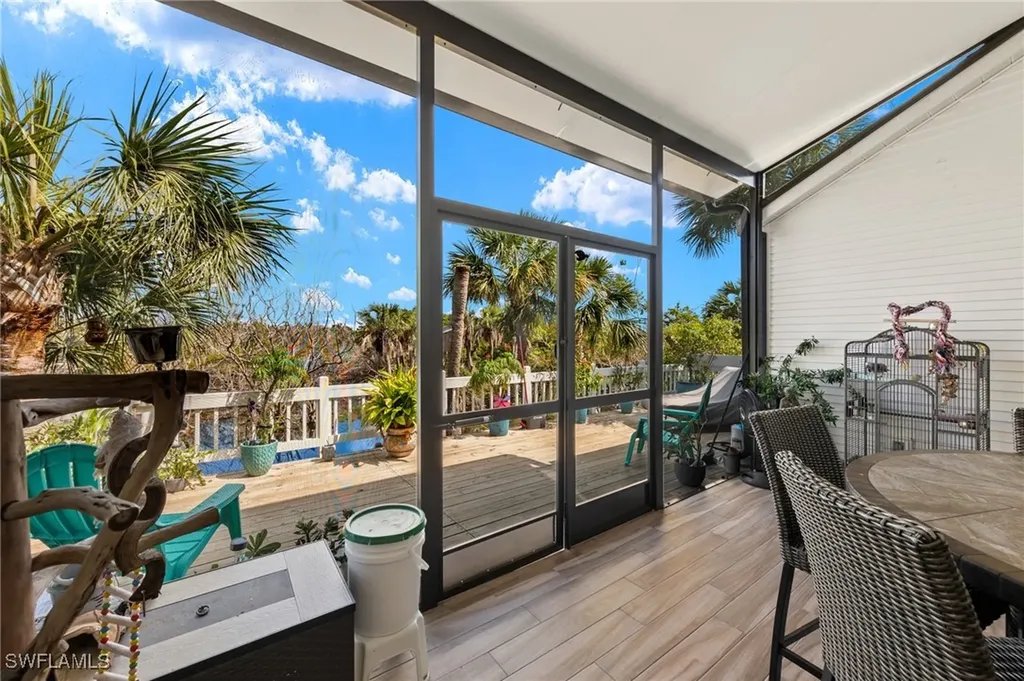 838-840 Rabbit Road Sanibel FL 33957