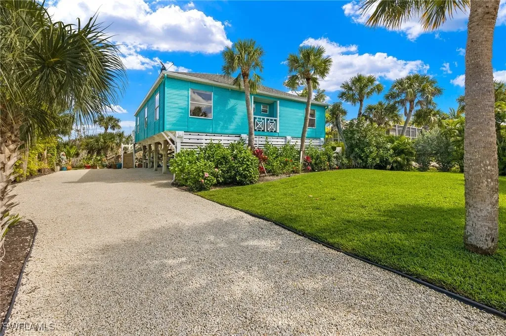 838-840 Rabbit Road Sanibel FL 33957