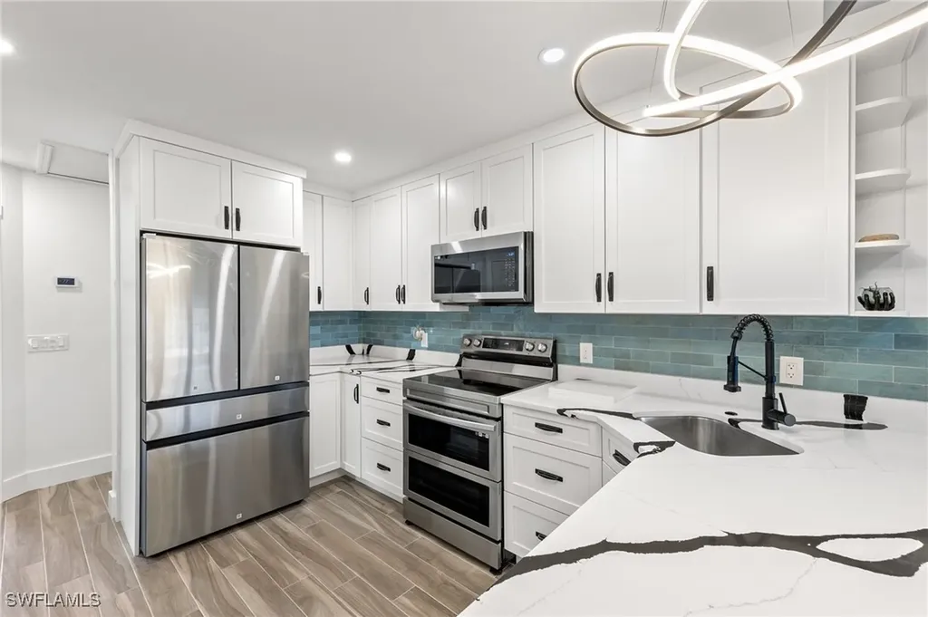 838-840 Rabbit Road Sanibel FL 33957