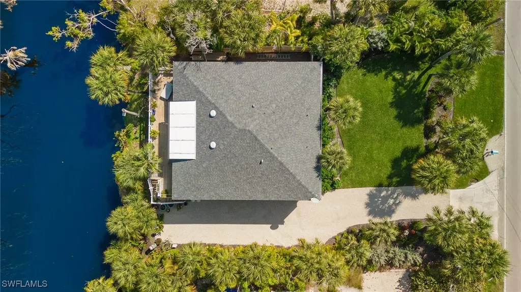 838-840 Rabbit Road Sanibel FL 33957