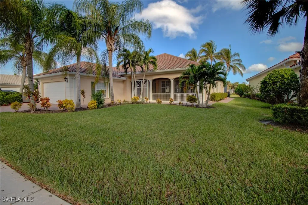 Naples FL, 8005 Wilfredo Court