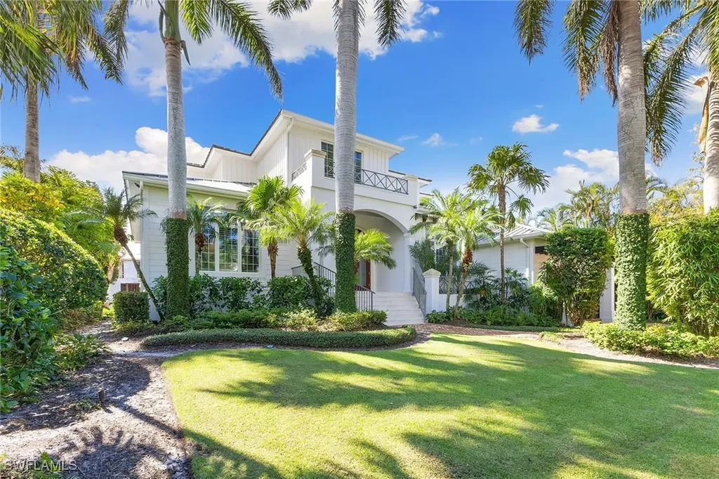 636 14th Avenue S Naples FL 34102