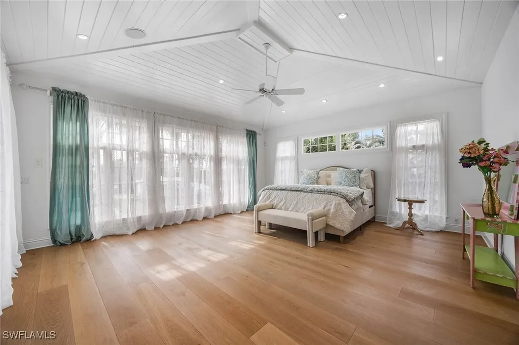636 14th Avenue S Naples FL 34102