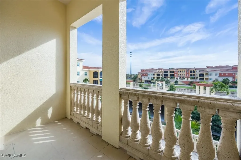 21530 Strada Nuova Circle Estero FL 33928