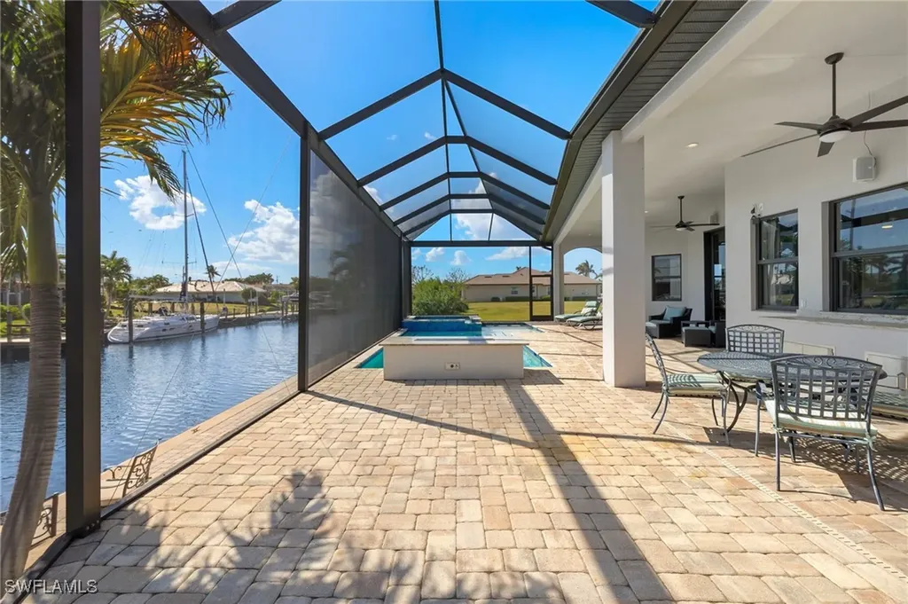 5341 SW 11th Avenue Cape Coral FL 33914